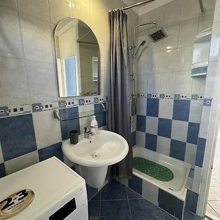 One Bedroom No1 In